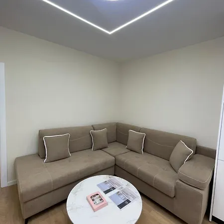 Peaceful & Spacious Couple's Modern * Tirana